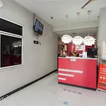 Reddoorz Plus Near Mall Kelapa Gading
