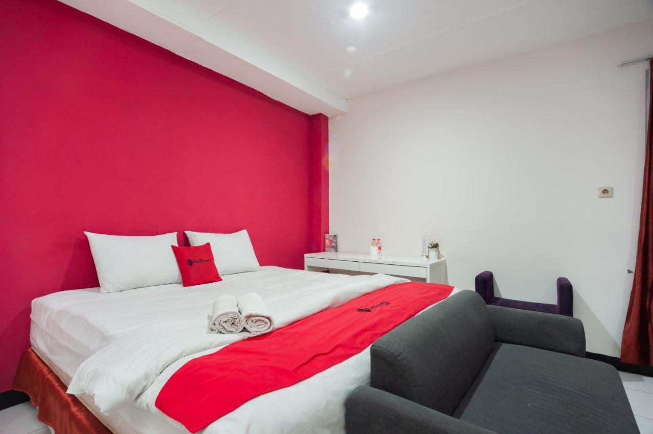 Reddoorz Near Mall Kelapa Gading Rumah tetamu