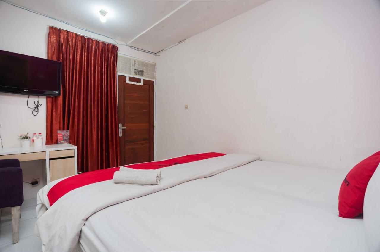 Reddoorz Near Mall Kelapa Gading Rumah tetamu