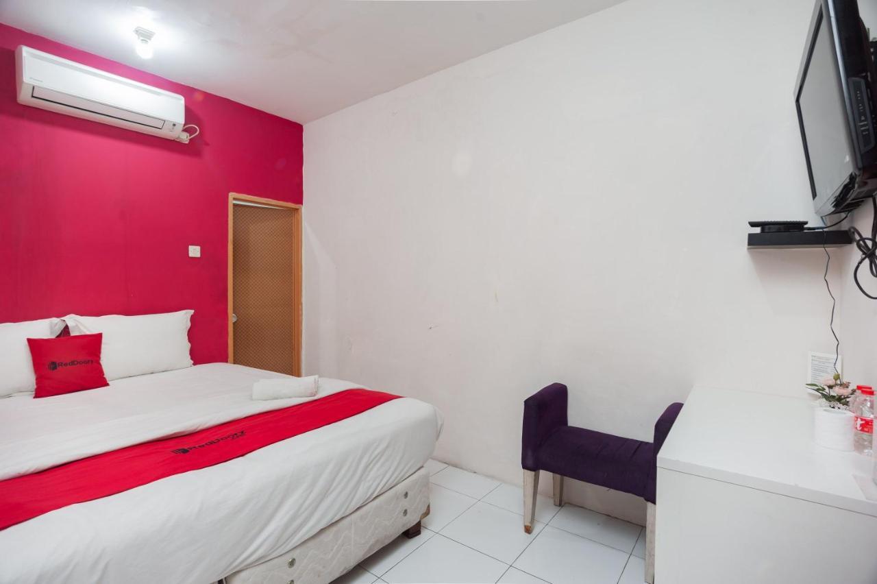 Reddoorz Near Mall Kelapa Gading Rumah tetamu